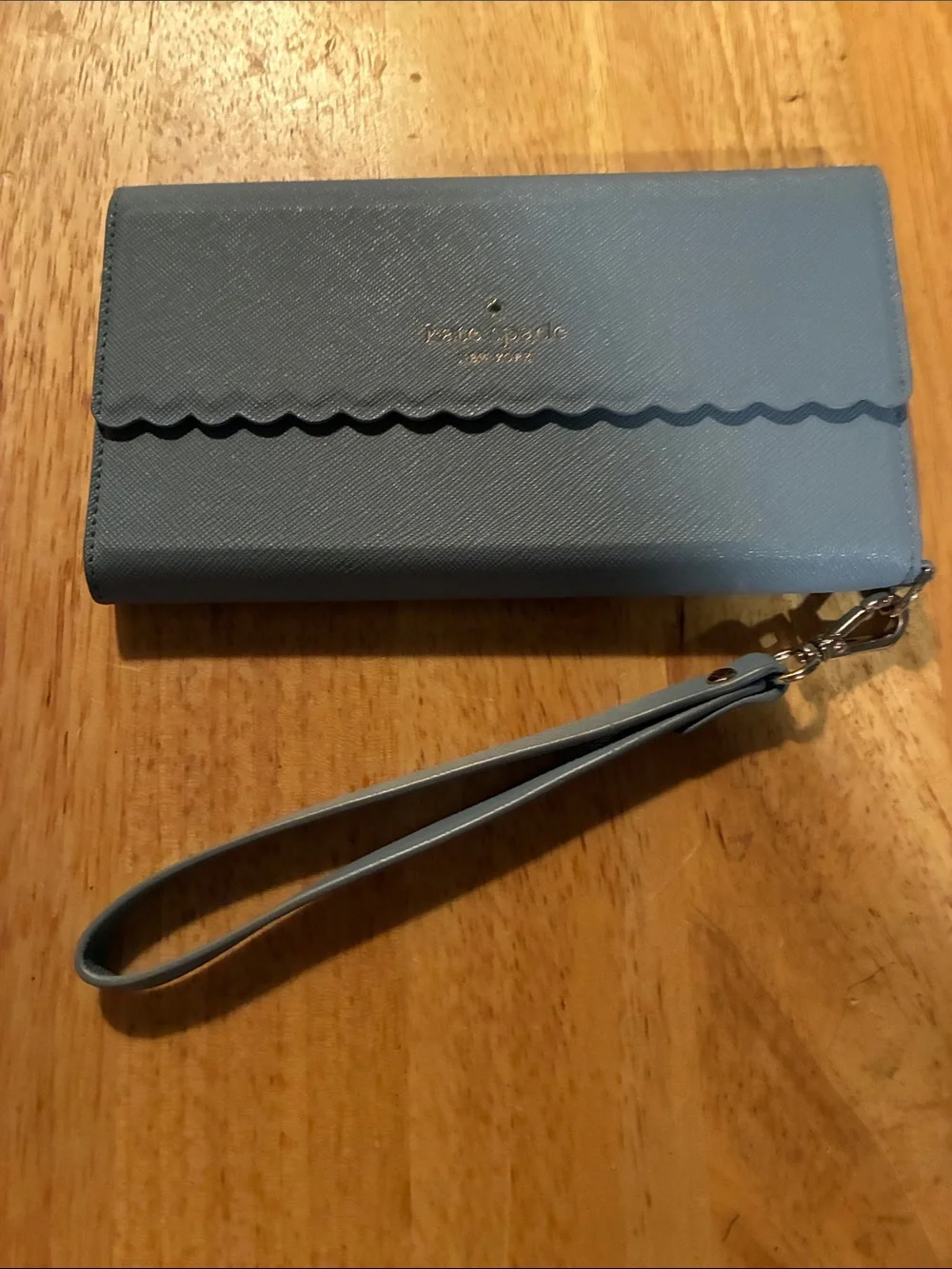 New without tags-kate spade Light Blue Scalloped Wristlet Clutch